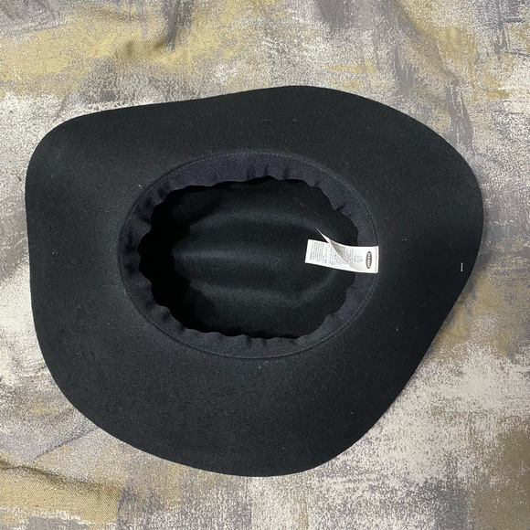 Old Navy Hat - Picture 2 of 7